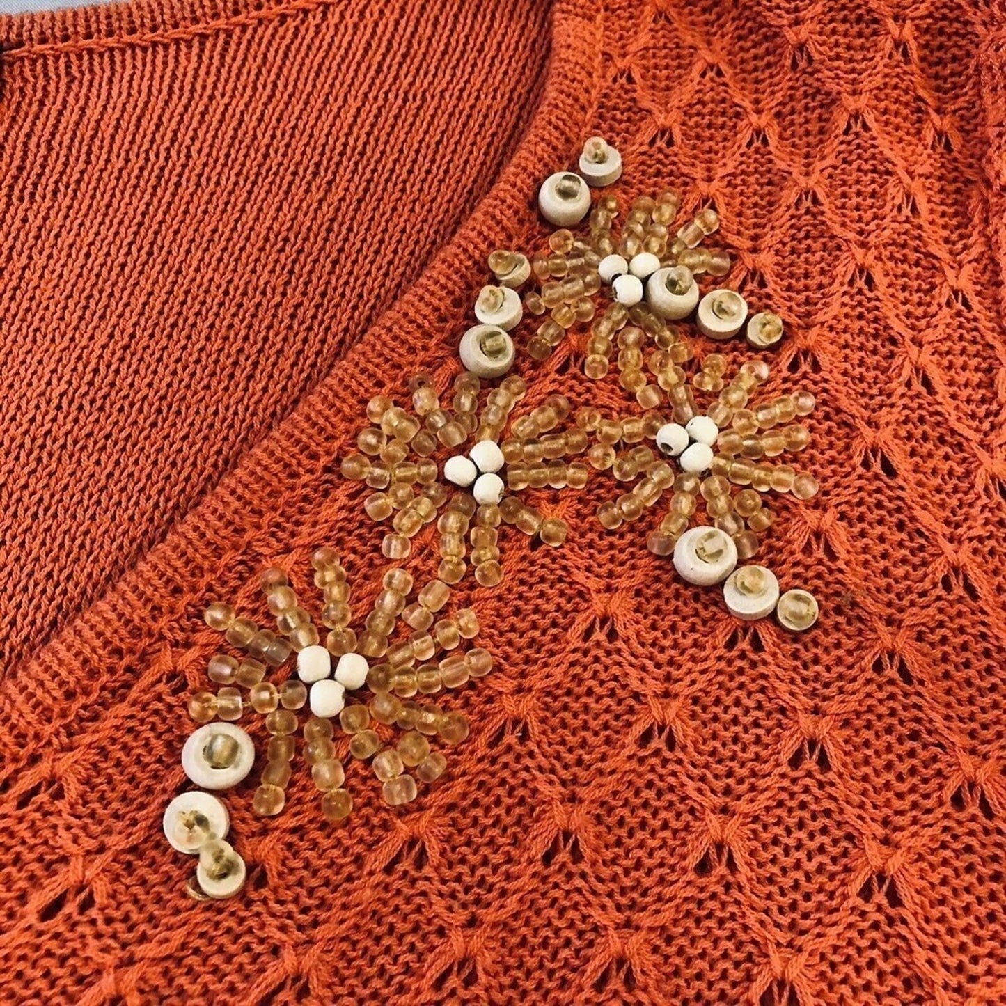 Evan Picone Short Sleeve Sweater Size 1X Embroidered Front-Orange/Wood Beads