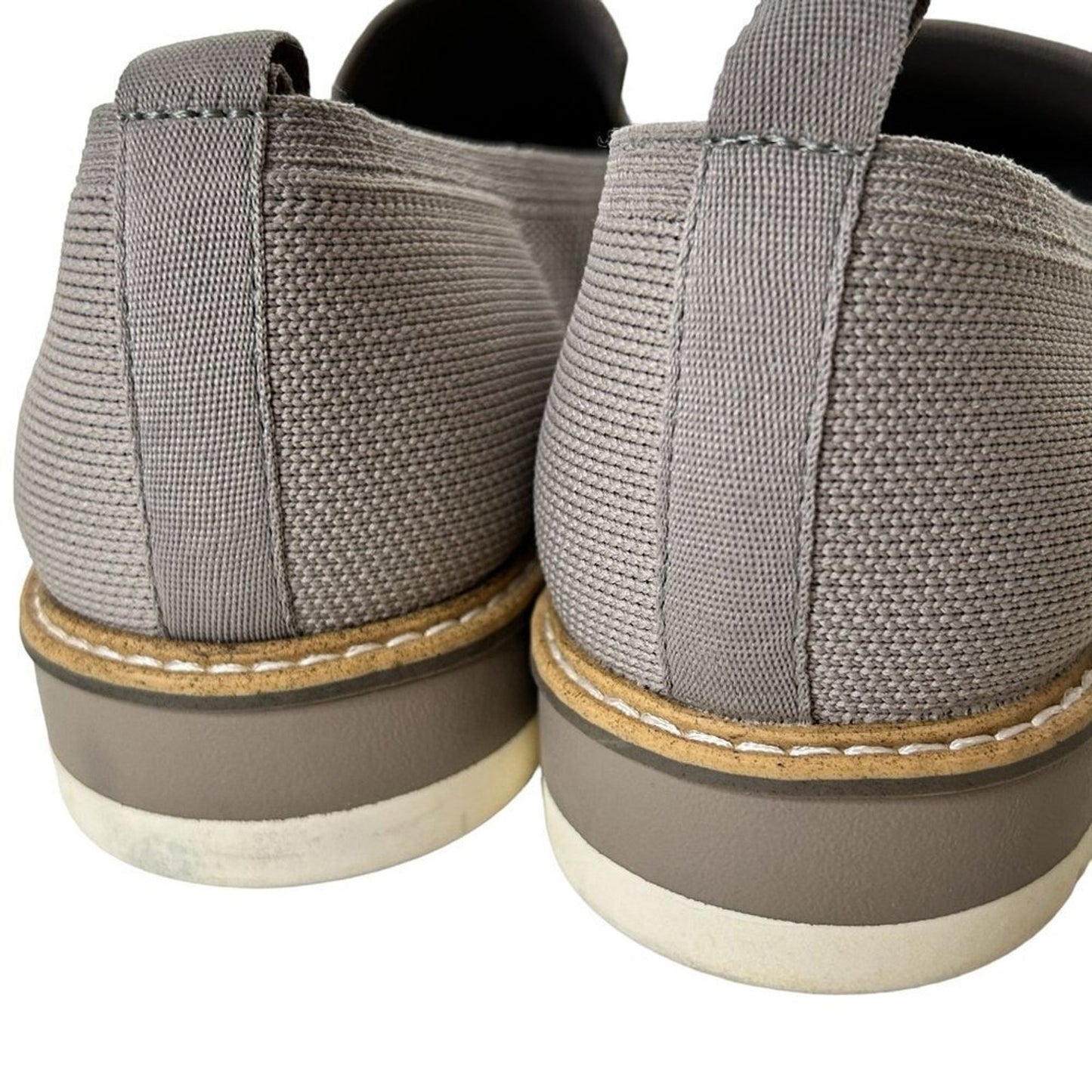 Me Too Women's Aris Slip-ons Size 8.5M Bisque, 0.5" heel Tread Sole. #SR1496