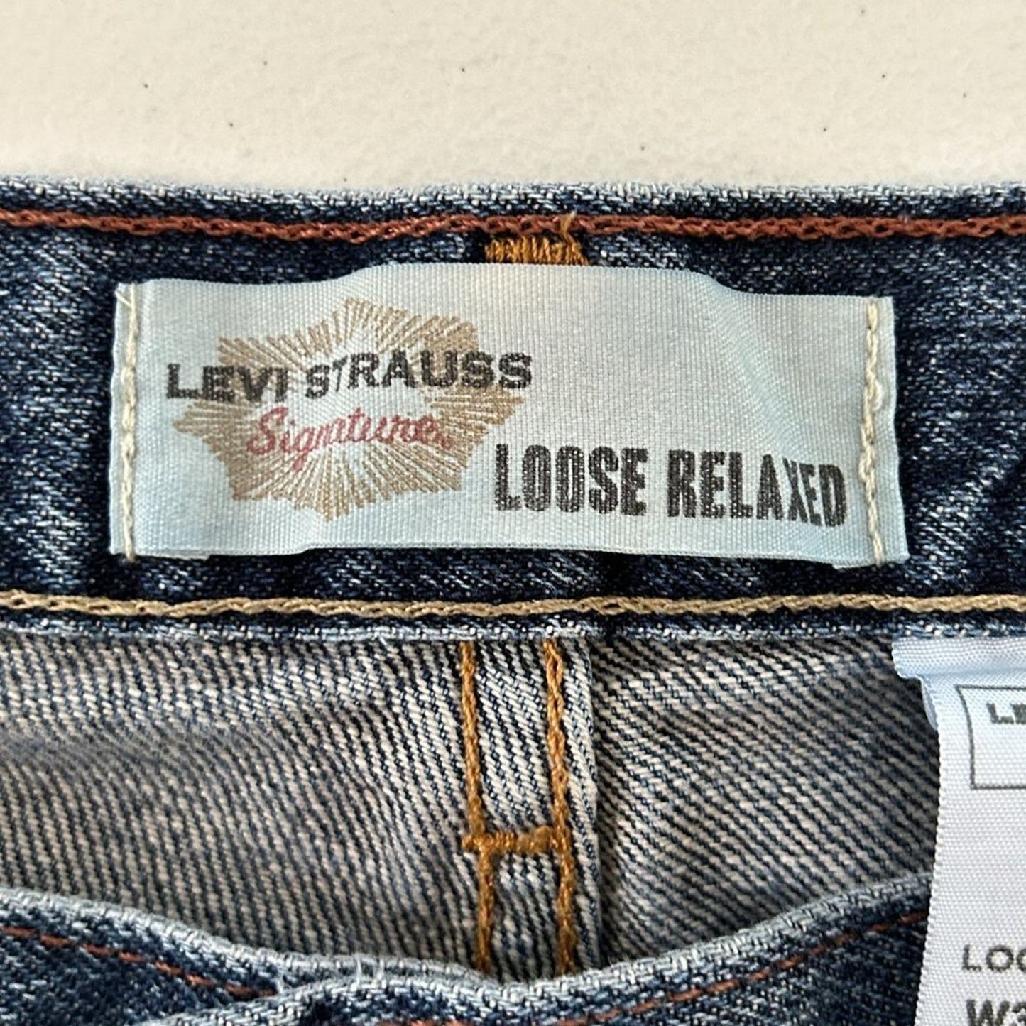 Levi Strauss Signature Loose Relaxed Fit Jeans Size 38" x 29" Wide Leg 11" - 9"